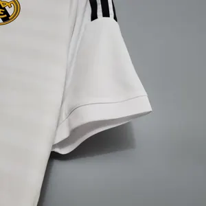 14-15 Real Madrid home 5