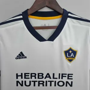 22-23 LA Galaxy woman home 6