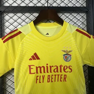 25-26 Benfica Yellow Goalkeeper Kid Kits Youth Apparels Sino AAAAJersey Supply Yupoo 1