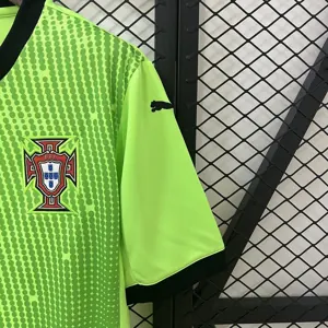 2025 Portugal Goalkeeper Green Shirt Soccer Uniform AAAAJersey Dropship Yupoo 2