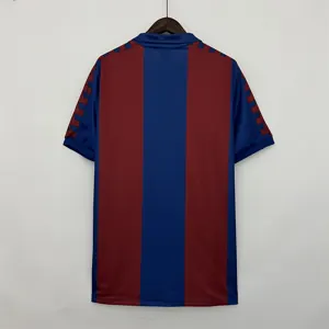 80-82 Barcelona home 7