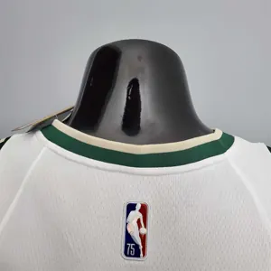 2022 ANTETOKOUNMPO#34 Bucks White 2