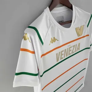 22-23 Venezia away 8