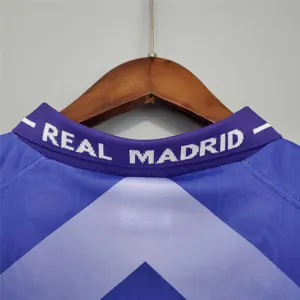 96-97 Real Madrid away 7