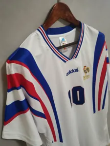1996 France away 4
