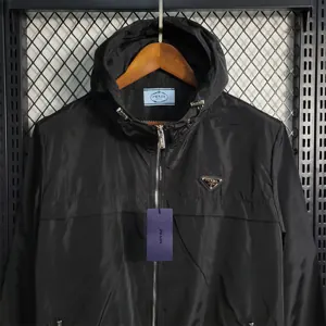 Windbreaker PRADA 3