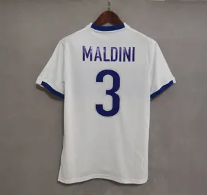 98-00 Italy away white 7
