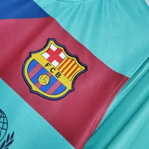 10-11 Barcelona away 2