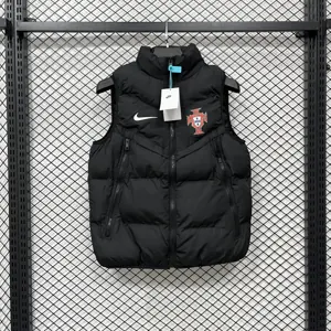 25-26 Portugal Vest Kit Soccer Windbreaker AAAAJersey Supply Yupoo 2