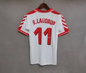 1998 Denmark away white 4