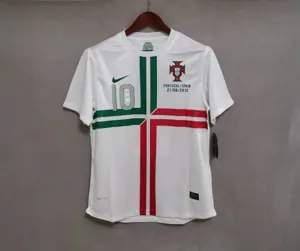 2012 Portugal away white 6
