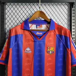 96-97 Barcelona home 1
