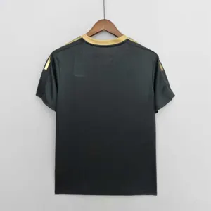 22-23 Colo-Colo black commemorative edition 6