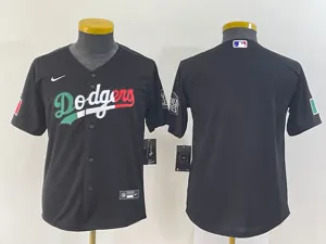 Los Angeles Dodgers 82