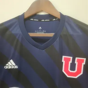 22-23 University of Chile third away 4