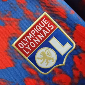 22-23 Lyon away 1