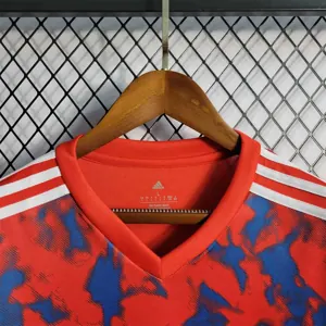 22-23 Lyon away 8