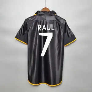 98-99 Real Madrid away 4