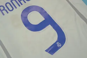 06-07 Real Madrid home white 30