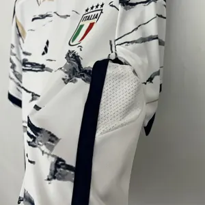 2023 Italy away 4