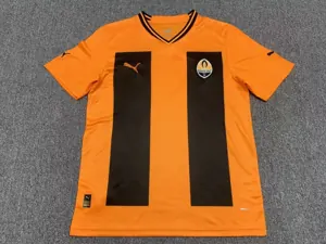 22-23 Shakhtar Donetsk home