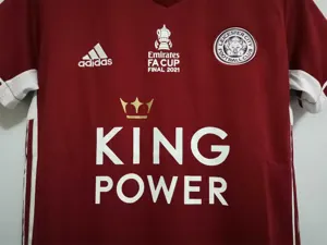 20-21 Leicester City third away with FA cup sponsers 9