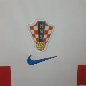 2022 Croatia home 8