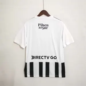 Colo Colo black and white vertical bars 8