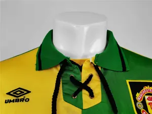92-94 Manchester United away long sleeve 3