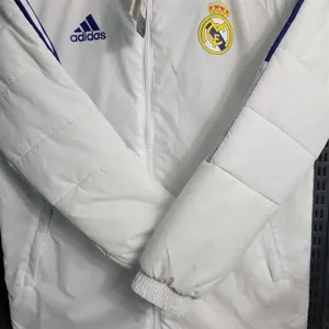 23-24 Real Madrid Down Jackets Thermal Jacket 8
