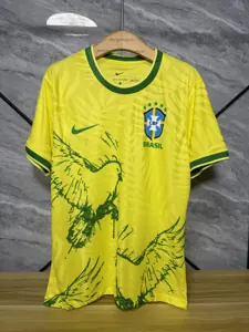 2025 Brazil Yellow Pigeon Special Edition Kit Football Player Version Shirt AAAAJersey Supply Y 1