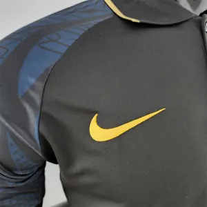 2022 Portugal black POLO 4