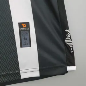 16-17 Atletico Mineiro home 2