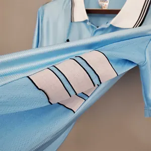 98-99 Marseille away 7