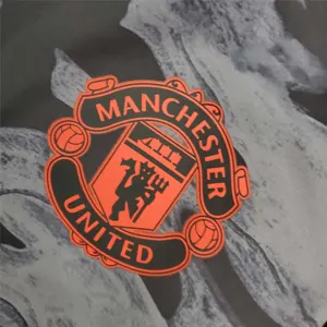21-22 Manchester United Black and Grey Camouflage Windbreaker 7