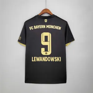21-22 Bayern Munich away 4