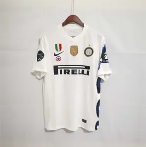 10-11 Inter Milan away 5