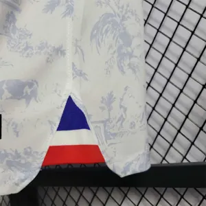 2022 France away 17