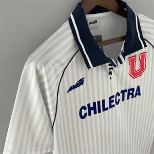 94-95 University of Chile away 4