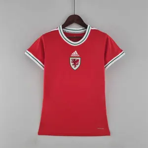 2022 Wales women red