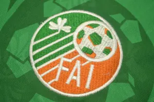 1994 Ireland home green 3