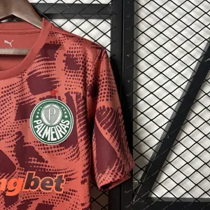 25-26 Palmeiras Goalkeeper Red Kit Soccer T-Shirt AAAAJersey Wholesale Yupoo 1