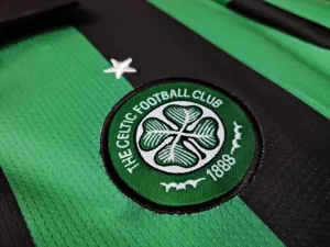 05-06 Celtic away 3