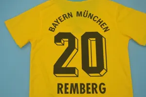 93-94 Bayern Munich away yellow 8