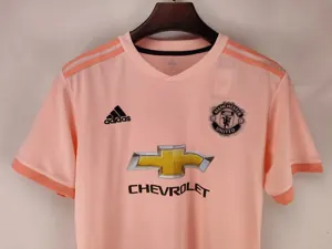 18-19 Manchester United Away Pink Retro Kit Jerseys Supllier Yupoo 2