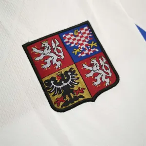 1996 Czech Republic white away 5