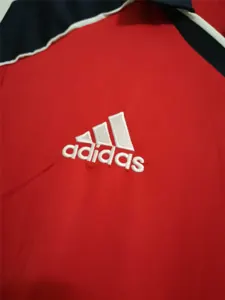 00-01 Bayern Munich Champions League home red 1