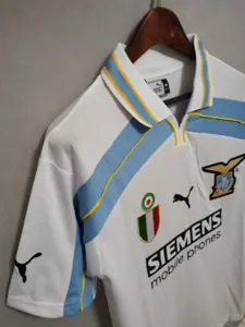 00-01 Lazio away 6