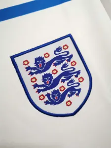 1980 England home white 4