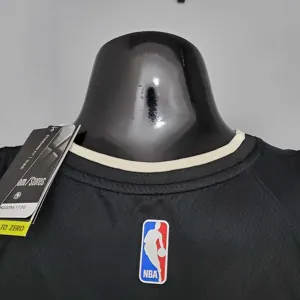 HOLIDOAY#21 Bucks Black 2